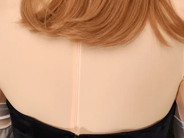 隠れるファスナー